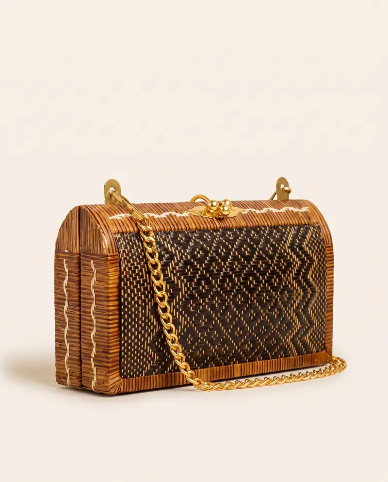 Yan-Lipao-Clutch mit Kette – Lipao-Clutch mit dunklem Zickzackmuster und goldener Kette